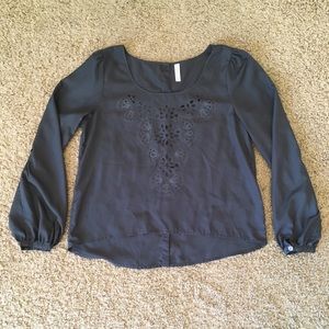 Charcoal blouse w/ button back & laser cut details